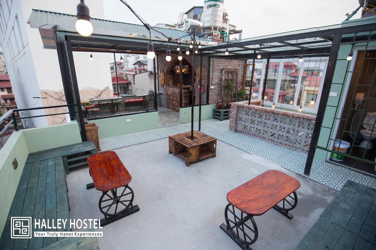 Halley Hostel Hanoi Exterior photo